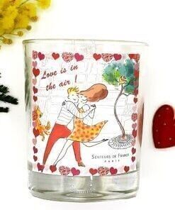 Candela profumata romantica