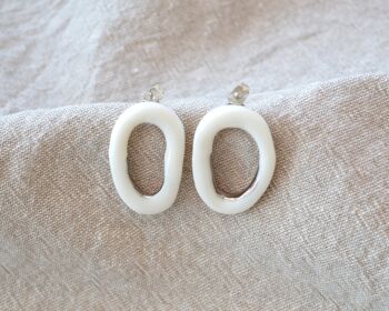 LOOP Platino Arcana Boucles d'oreilles minimalistes en porcelaine avec platine véritable 2