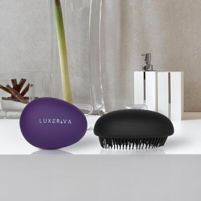 Detangling Hairbrush | "Classic Black" Palm Pebble