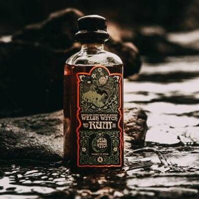 Welsh Witch Spiced Rum 50cl