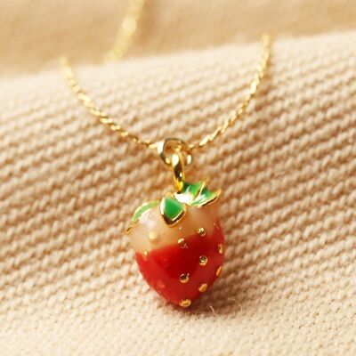 Winzige Halskette mit Erdbeeranhänger in Gold