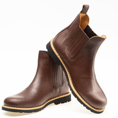 ROMA leather ankle boots