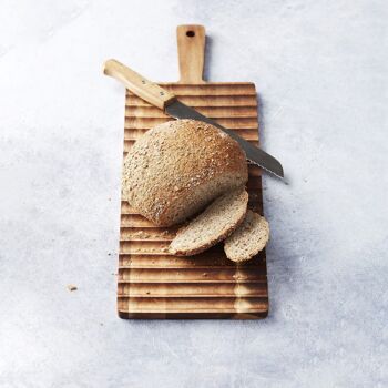 Set de planche à pain et couteau à pain en bois d'acacia 4
