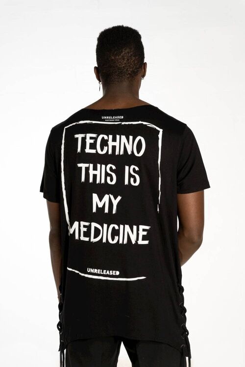 “TECHNO IS MY MEDICINE” T-SHIRT - Black/Black