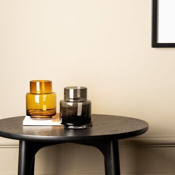 Vase au design moderne de taille moyenne de style rétro, couleur ambre, TYLER07AM 4