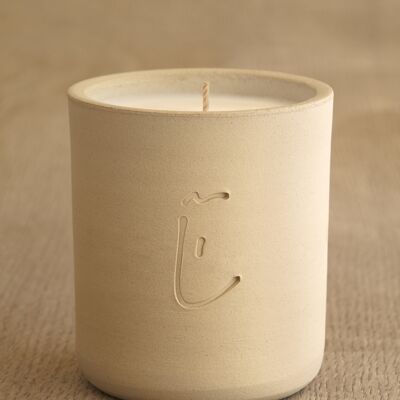 Handmade scented candle - Sand