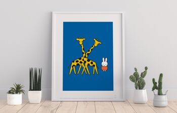 Miffy - Girafe - 11X14" Premium Art Print 1