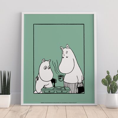 Moominmamma con Moomintrool con taza de té - 11X14" Premium Art Print