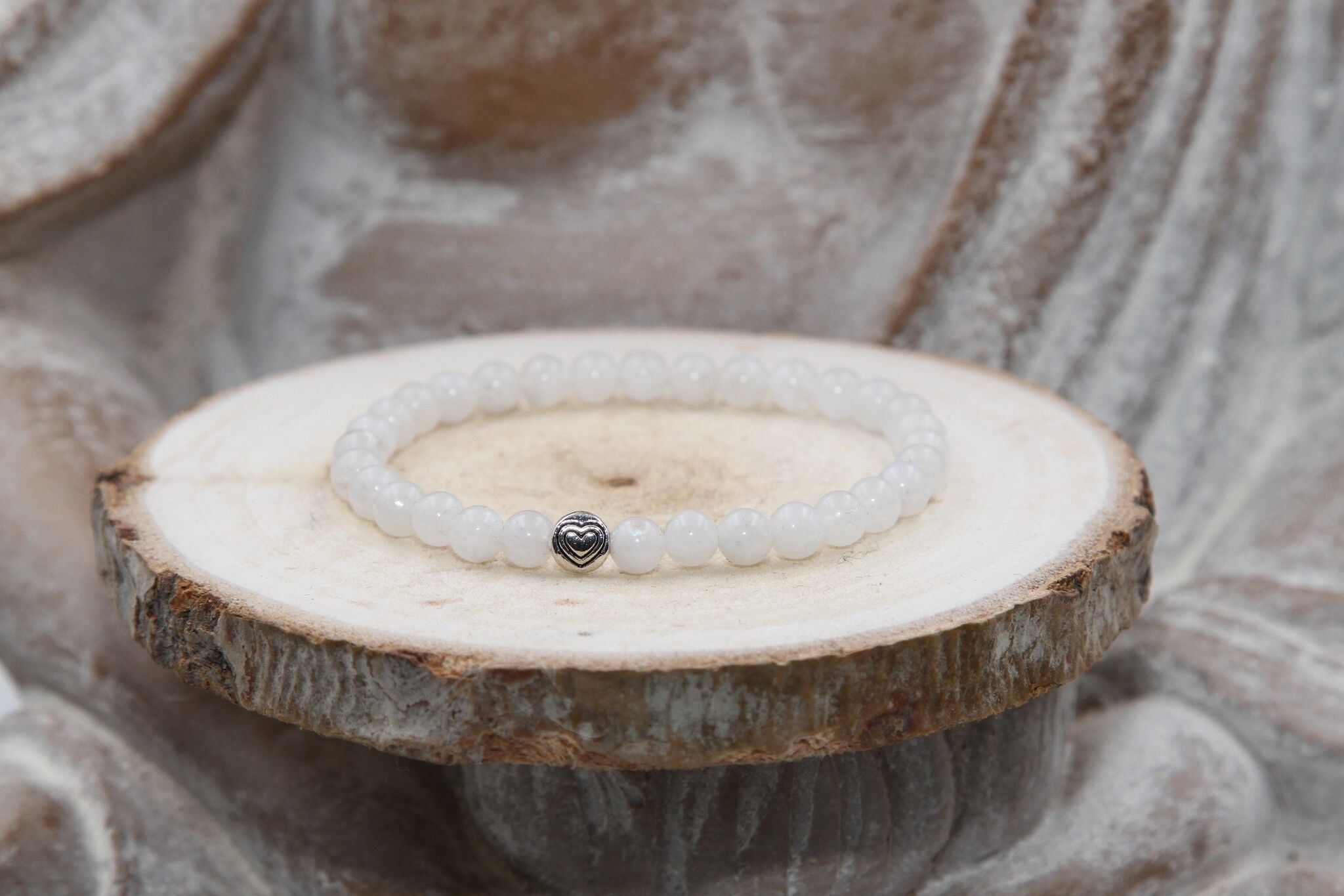 MOON STONE & HEART Bracelet 6mm