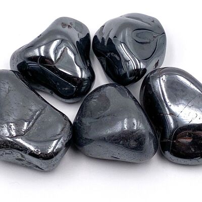 Hematite tumbled stone size 2.5-3 cm