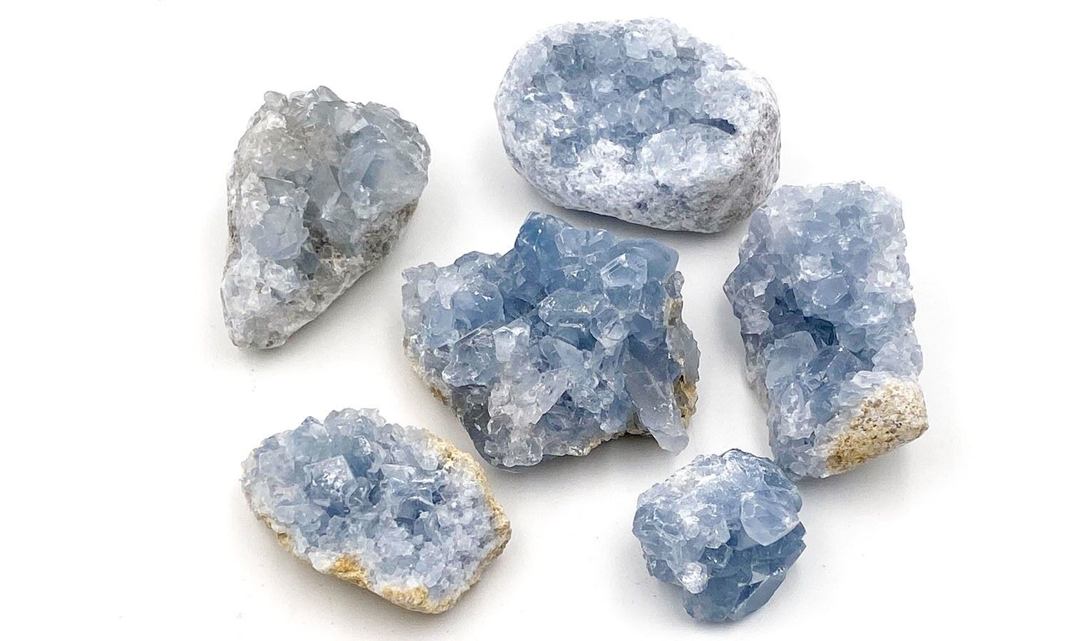 Celestine Mini Druse Size F: 96 g - 5x4.5 cm height: 3.5 cm