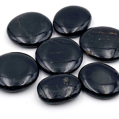 Black tourmalines - Pebbles Tourmaline pebble size between 3.5 and 4 cm
