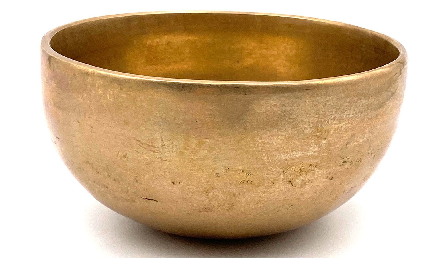 Tibetan Singing Bowl engraved "OHM" 271 gr - 10 cm - note: RE delivered with 19 cm mallet