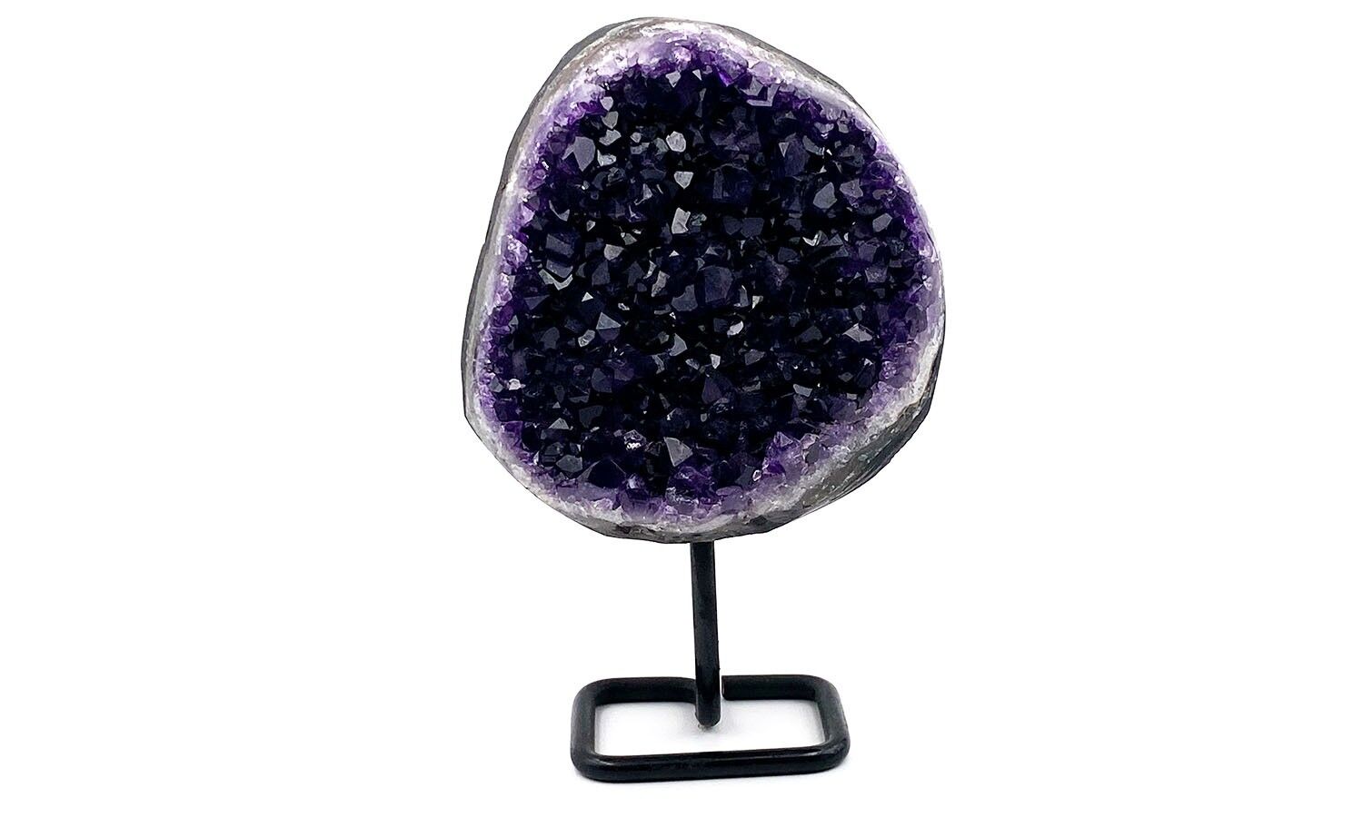 Amethyst Druse on foot Amethyst Druse on foot (13x11.5 cm without the foot) 19cm high with the foot