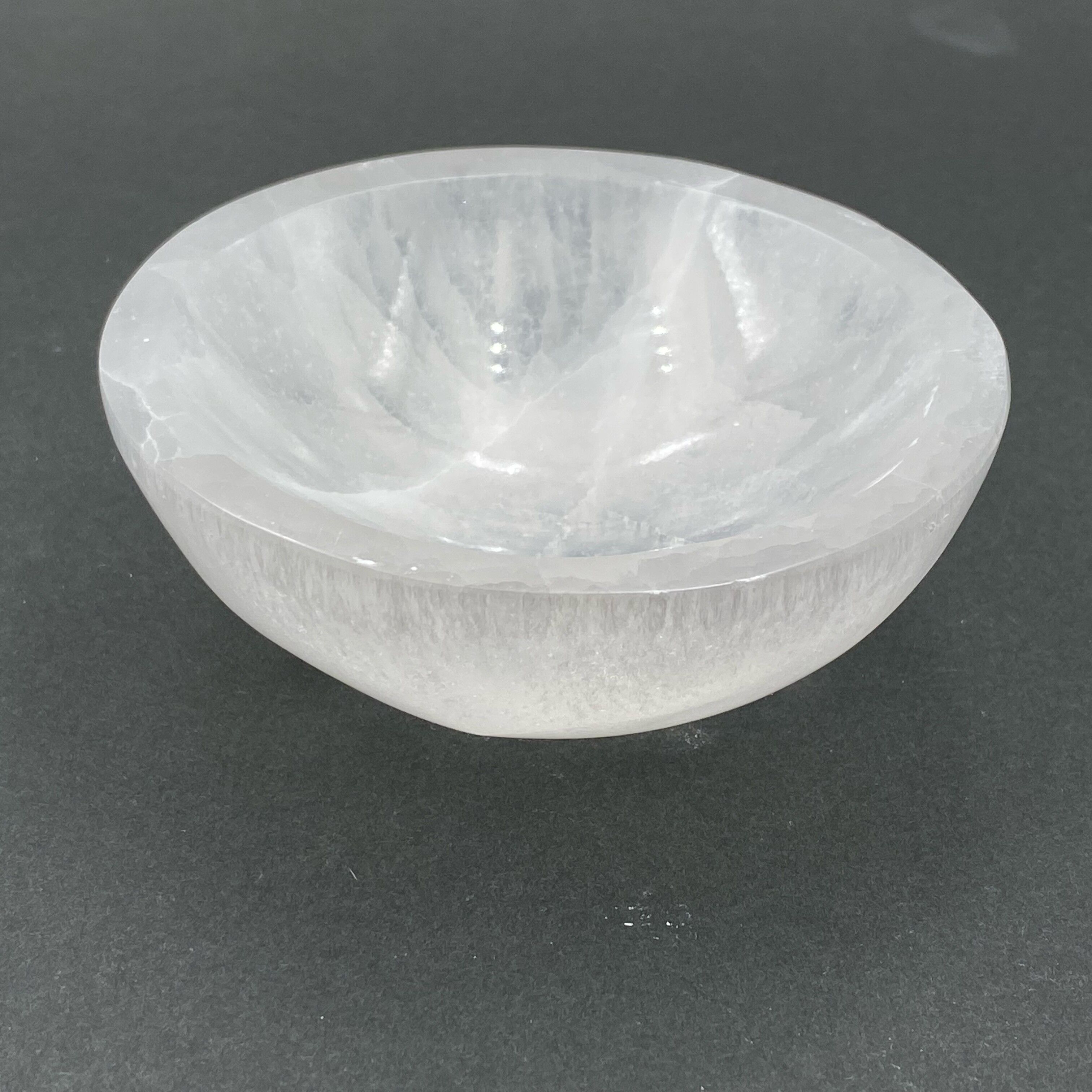 Bowl of selenite Bowl of selenite 10 cm