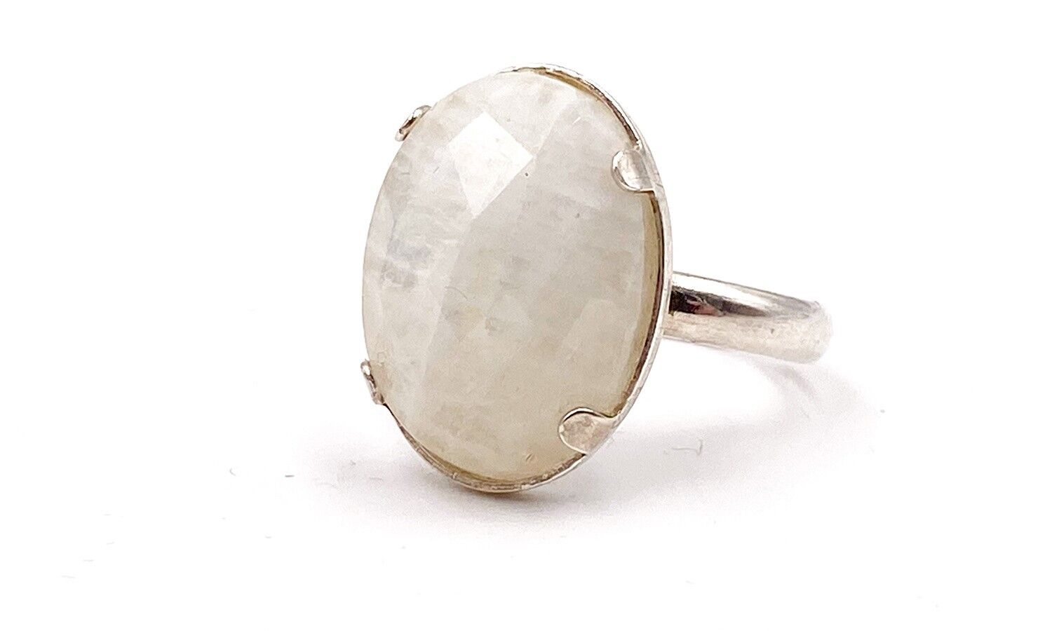 Anello PIETRA DI LUNA SFACCETTATA