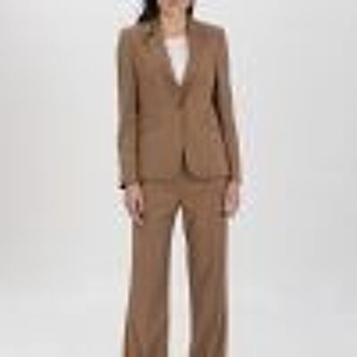 Tailleur con blazer monopetto e pantalone taglio classico cammello