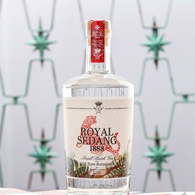 Ginebra Royal Sedang