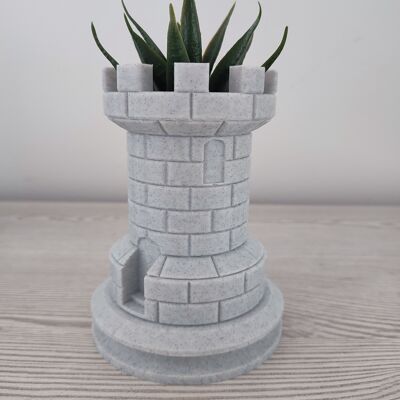 Pot in the shape of the tower of the game chess