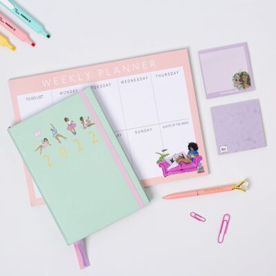 2022 Affirmations Diary with Weekly Planner & Post it Notes - Minty Mint (With Pink Weekly Planner & Lilac Post it Notes)