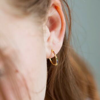 Boucles d'oreilles créoles en cristal arc-en-ciel en or