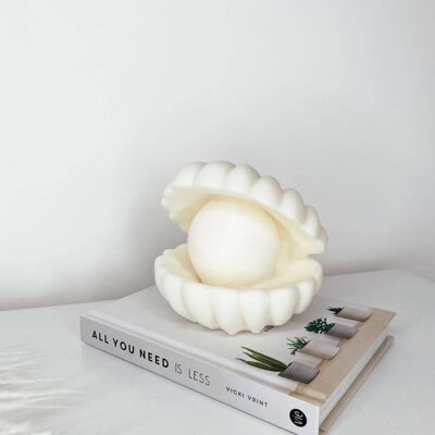 Peal Shell Candle