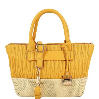 Raffia bag with wrinkled effect