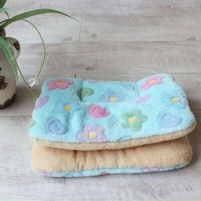 Soft Cosy Dog Blanket Mat  - Flowers