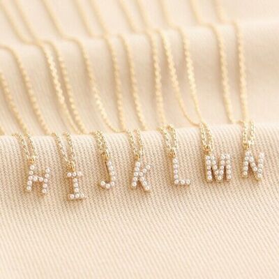 Collana Charm Iniziale Piccola Perla in Oro - L