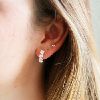 Boucles d'oreilles créoles marguerite en cristal en argent