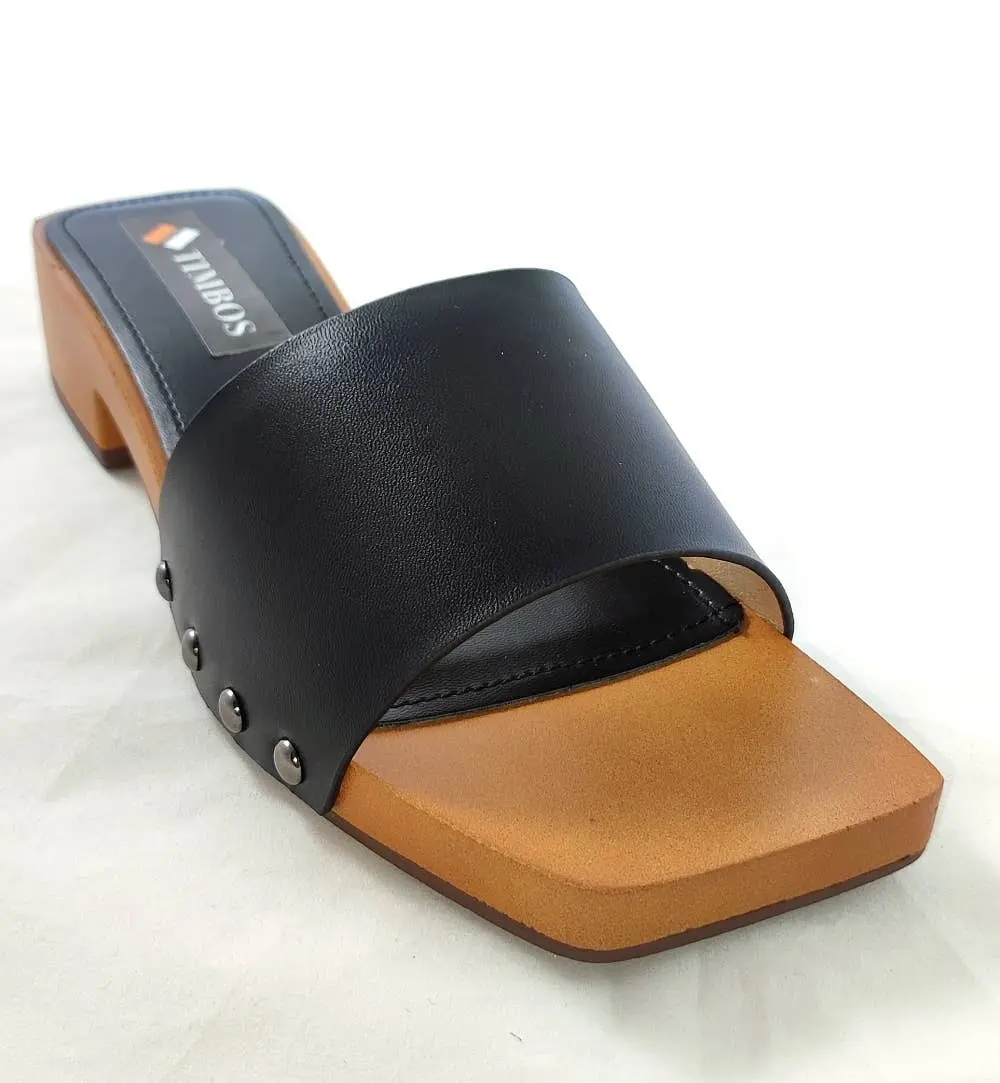 Buy wholesale Women's Flat Clog Box - Camel 2