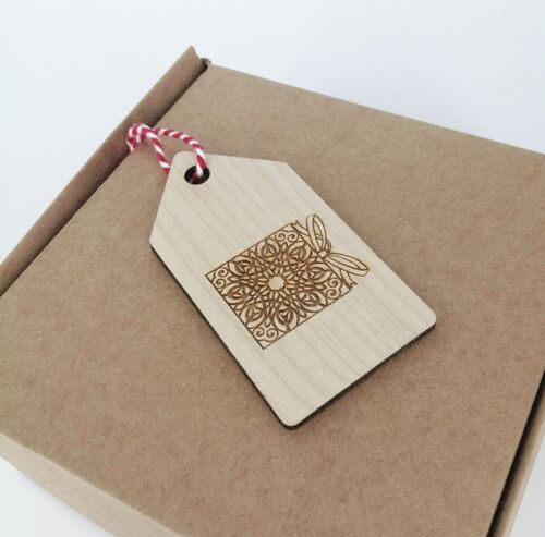 Wooden Gift Tag - Present