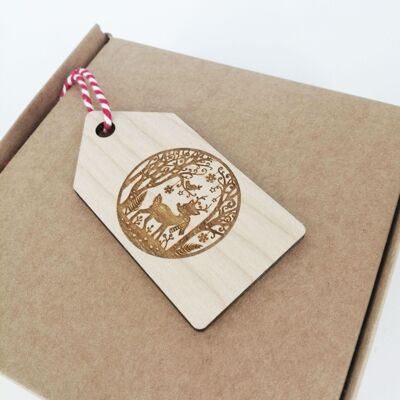 Wooden Gift Tag - Wonderland Scene