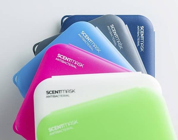 COFFRET EXPOSANT POUR MASQUES ANTIBACTÉRIENS PARFUMÉS