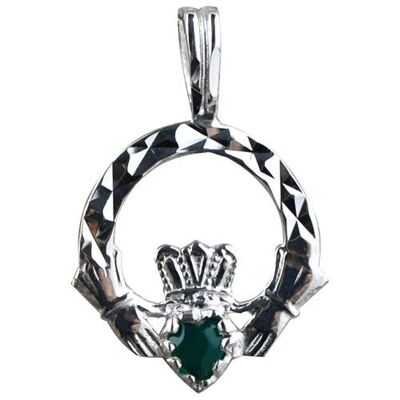Silver 20x15mm diamond cut Claddagh set with Green Agate Pendant