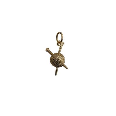 9ct 16x12mm Ball of Wool and Knitting Needles Pendant or Charm