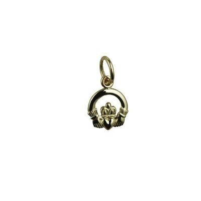 9ct 8x6mm Claddagh Pendant