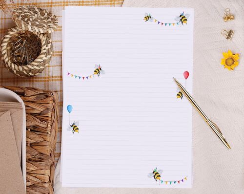A4 Lined Bees Writing Paper