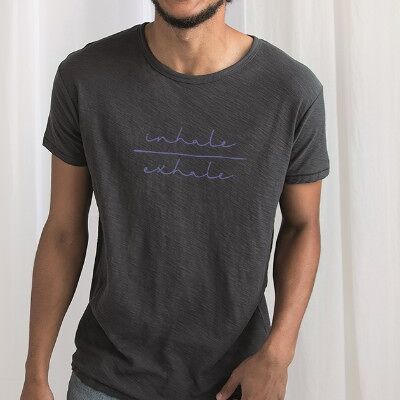 Camiseta orgánica vintage flameada para hombre