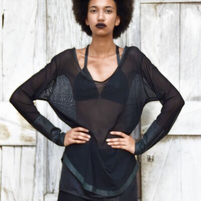 GIL T | BLACK | LONG SLEEVE SHEER TOP