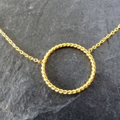 Chain with a ring twisted gold