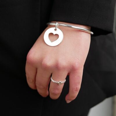 Brazalete y colgante de corazón en forma de rombo