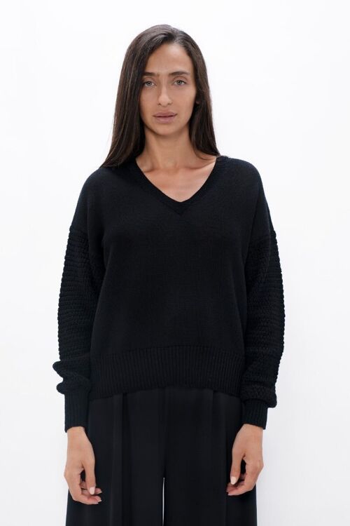 Nagano MMJ - V-Neck Sweater - Licorice