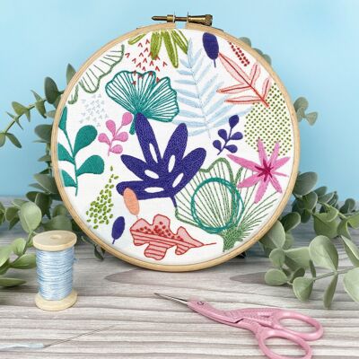 Abstract Florals Embroidery Kit, Craft DIY Sewing Kit