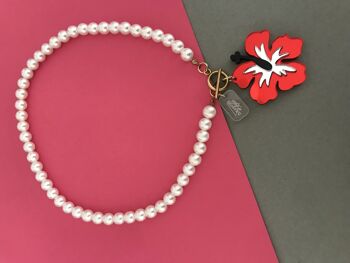 COLLIER DE PERLES D'HIBISCUS 1