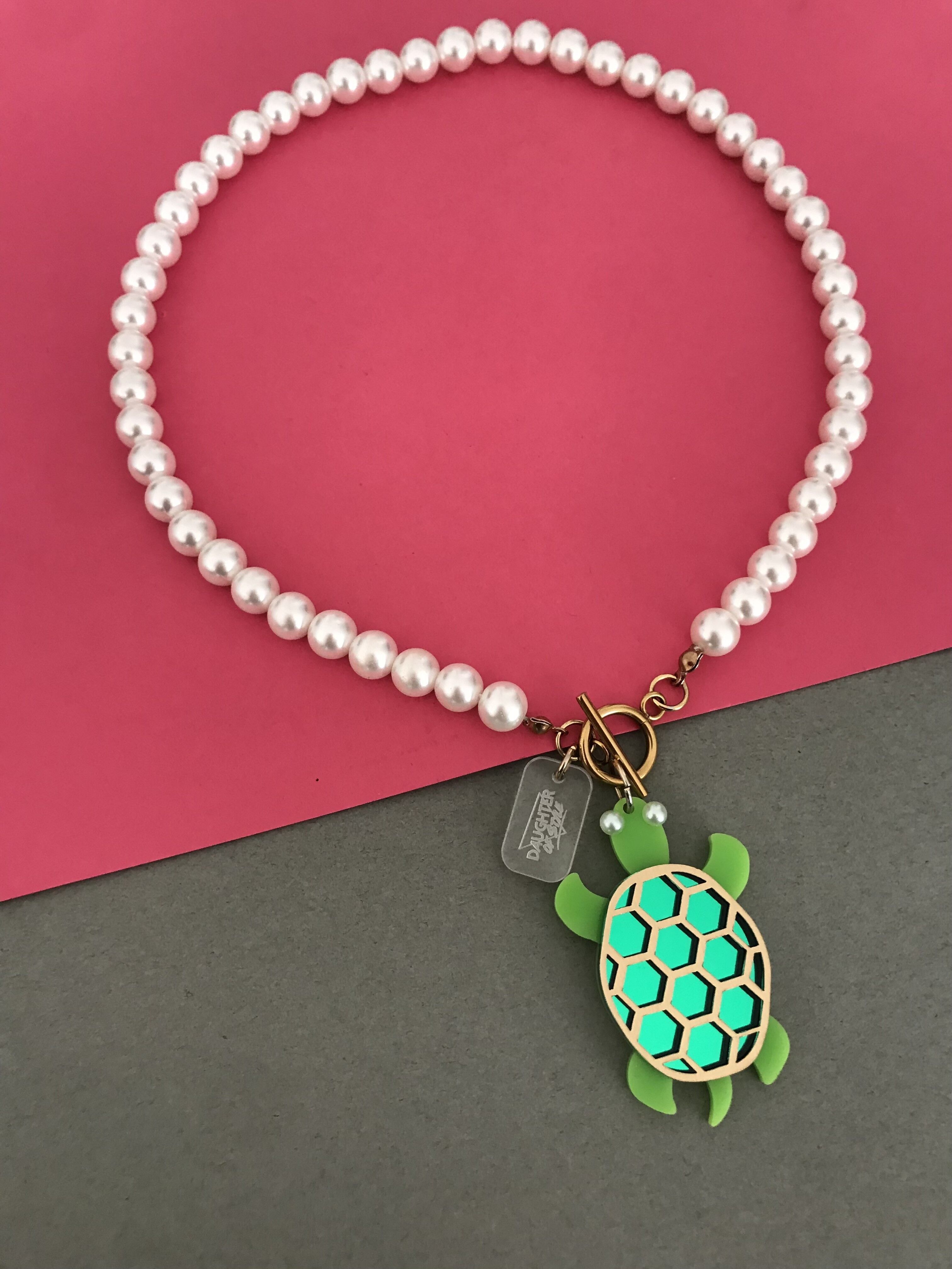 COLLANA DI PERLE DI TARTARUGA