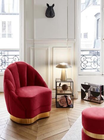 Fauteuil en velours bordeaux, base cerclage doré effet laiton 2