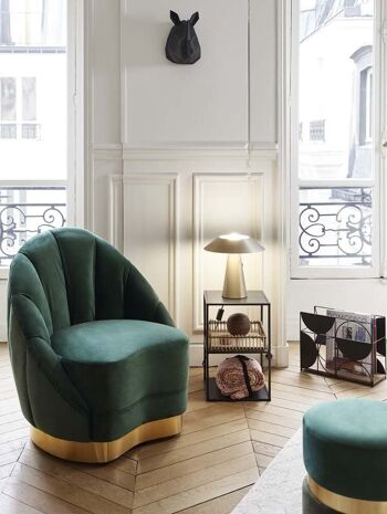 Fauteuil en velours vert sapin, base cerclage doré effet laiton 2