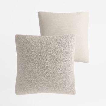 Coussin carré Léonard, tissu écru à  bouclettes 3