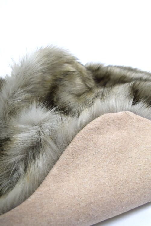 Seat Cover Sable Faux Fur